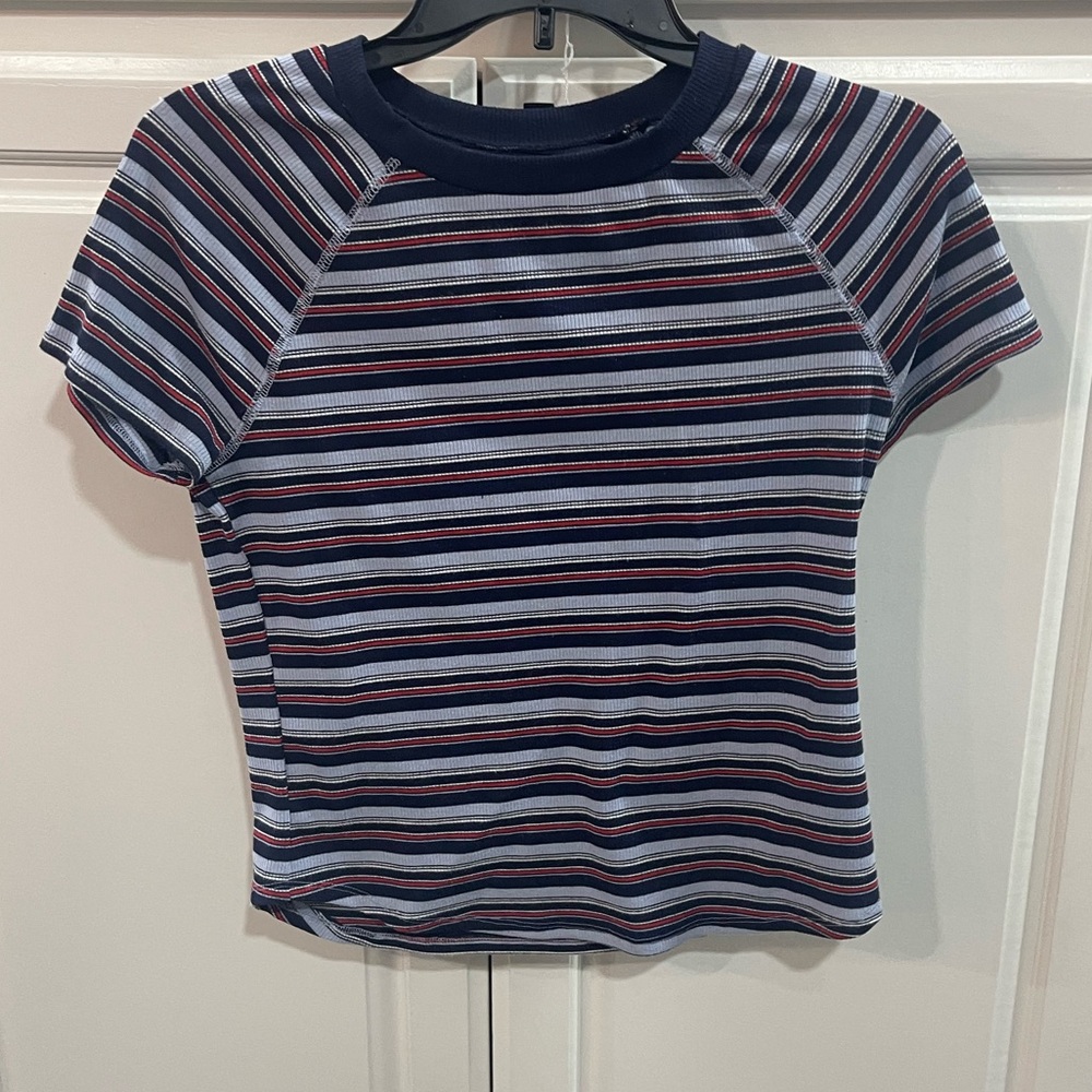 SO shirt medium